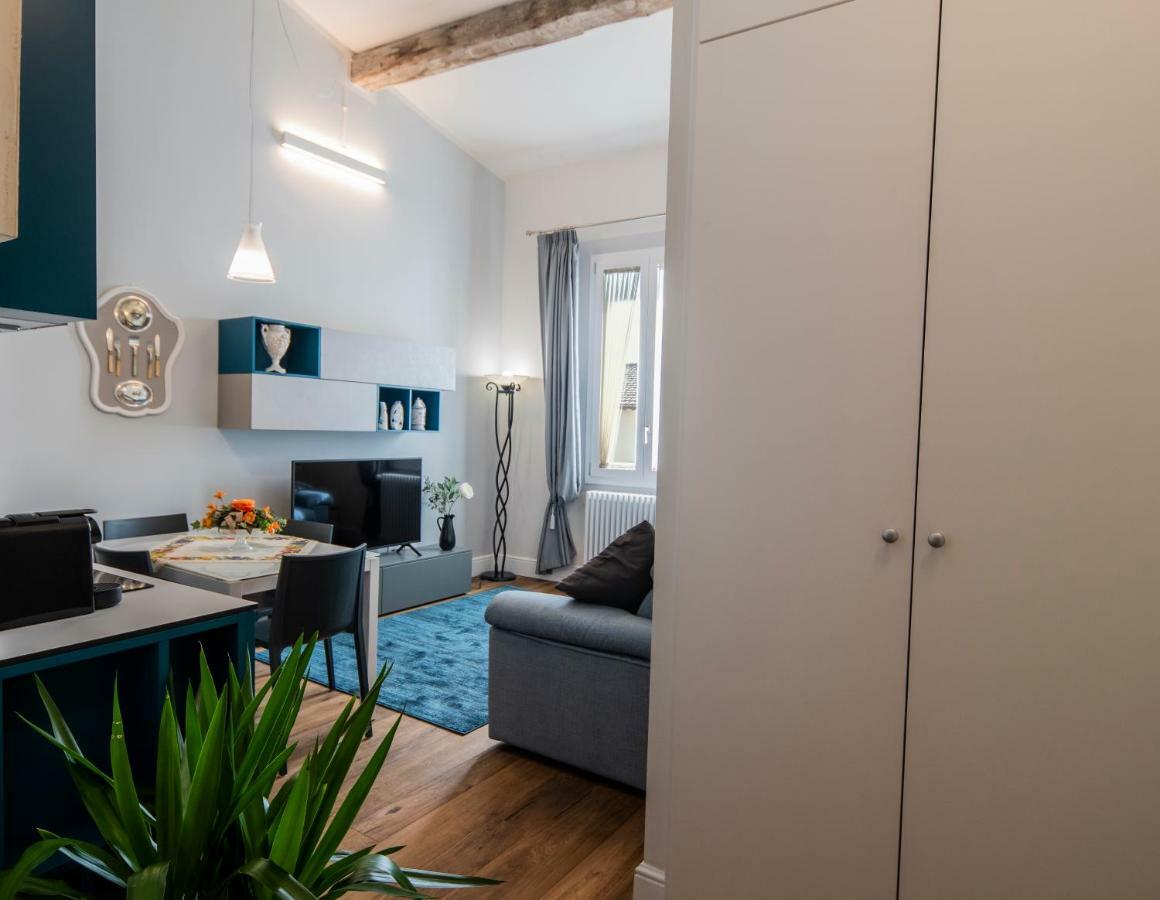 Oltrarno Lily Suite Floransa Dış mekan fotoğraf